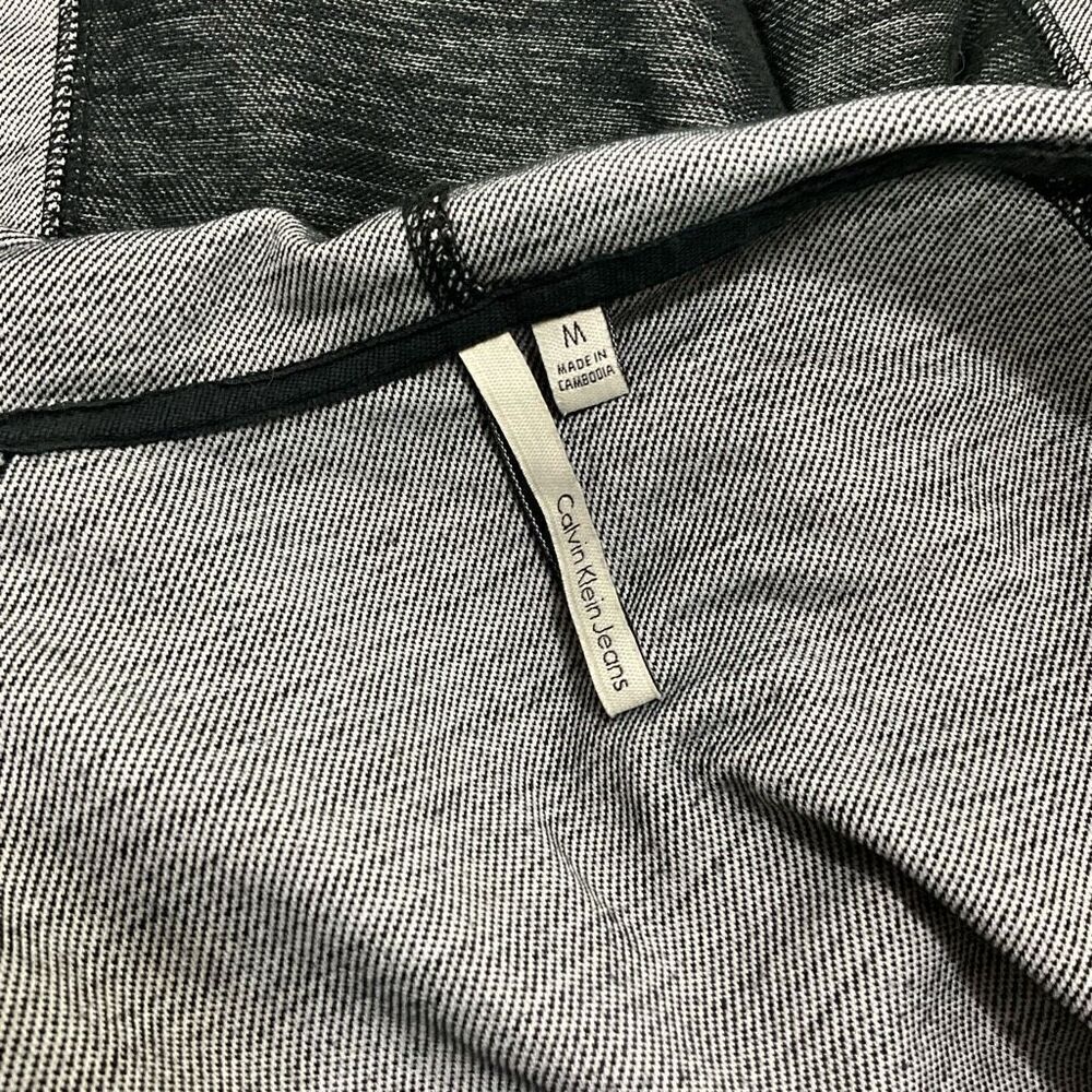 CALVIN KLEIN Performance Jacket - Picture 4 of 5
